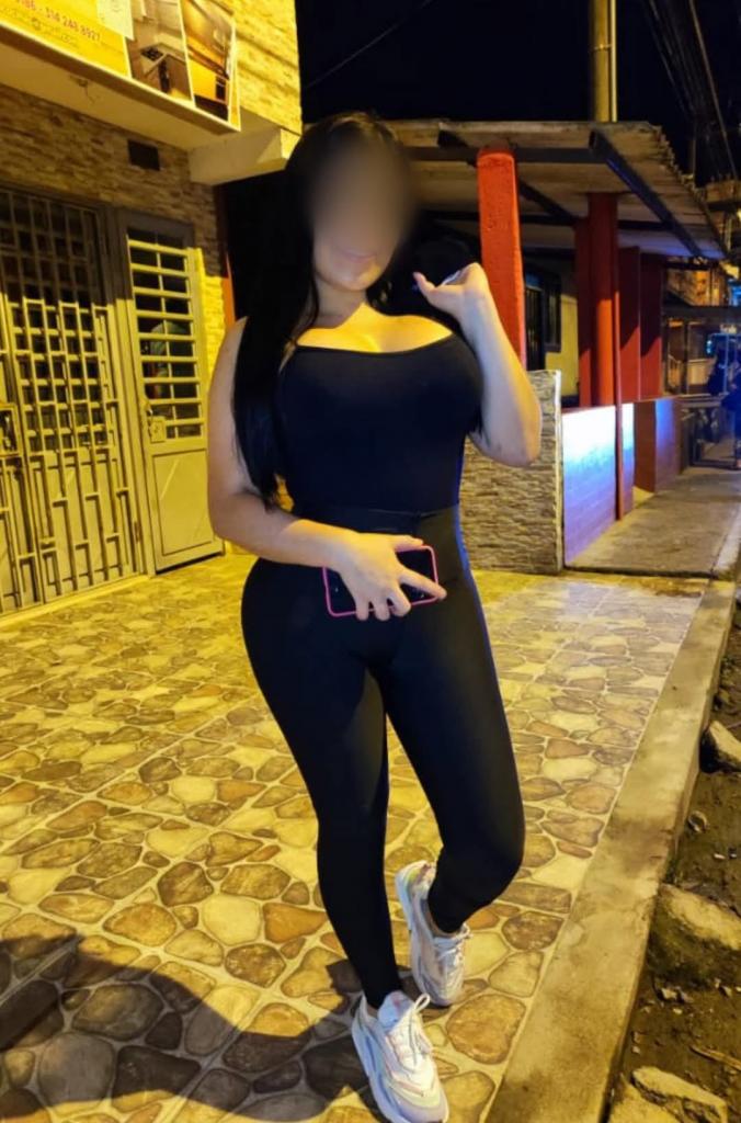 631750108: Chica busca chico en Ciudad Real