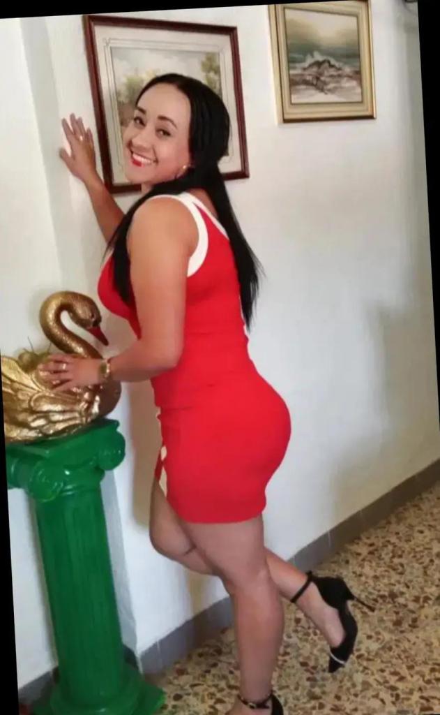 Chica busca chico en Murcia: Chica busca chico