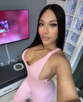 631521979: Chica busca chico en Málaga