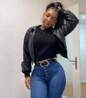 623465872: Chica busca chico en La Coruña