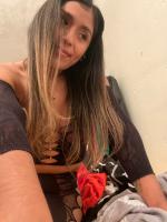 652986760: Chica busca chico en Barcelona