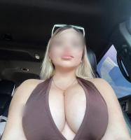 665483087: Chica busca chico en La Coruña