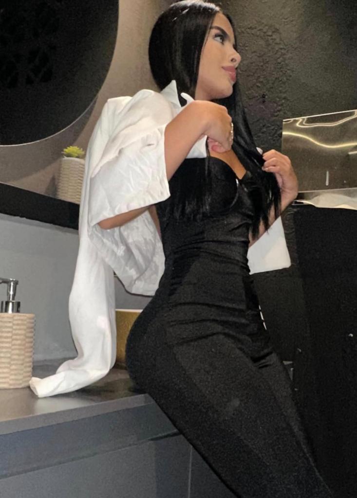 Chica busca chico en La Coruña: 