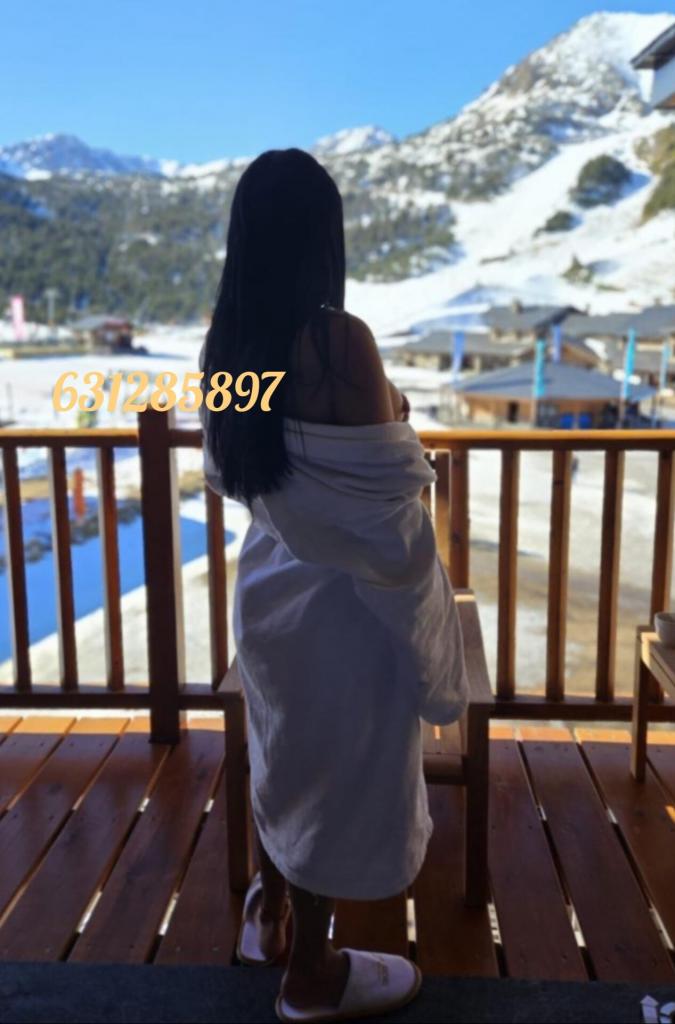 Chica busca chico en Barcelona: 