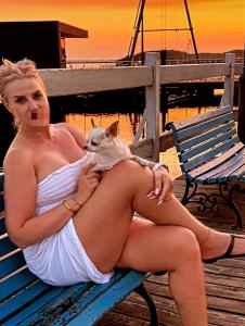 642041114: Chica busca chico en Madrid