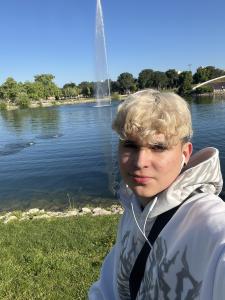 604854296: Chico busca chica en Madrid