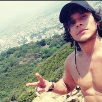 613878323: Chico busca chica en Madrid