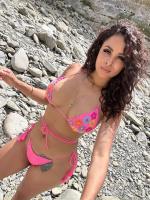 613669247: Chica busca chico en Madrid