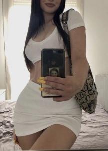 Chica busca chico en Almería: 