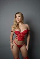 645121885: Chica busca chico en Barcelona