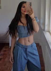 Chica busca chico en La Coruña: 