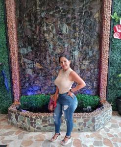 631092070: Chica busca chico en Murcia