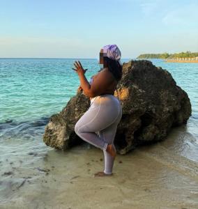 603996768: Chica busca chico en Barcelona