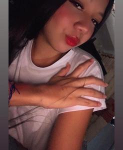 687727521: Chica busca chico en Barcelona