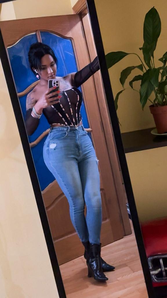 643835035: Travesti en La Coruña