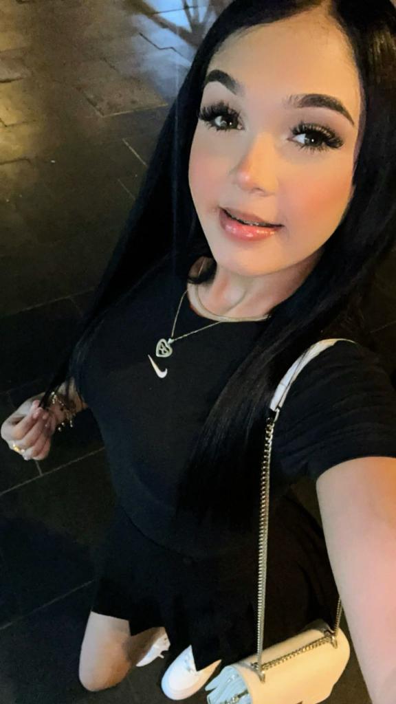 Chica busca chico en Las Palmas: Chica busca chico