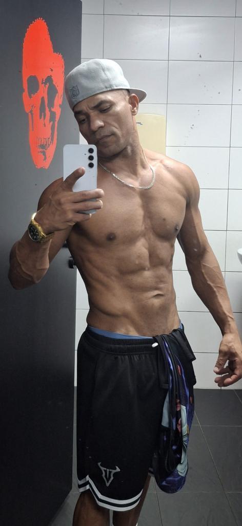 Chico busca chica en Mallorca: 