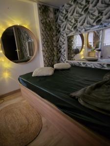 634688464: Chica busca chico en Las Palmas