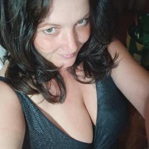 677859853: Chica busca chico en La Rioja