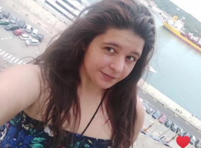 611325862: Chica busca chico en Barcelona