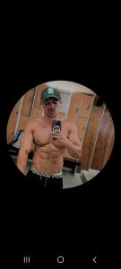 Chico busca chica en Almería: 