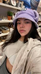 652010357: Chica busca chico en La Coruña