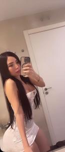 653208149: Chica busca chico en Madrid