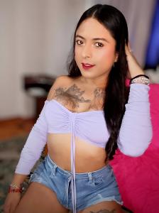 614369558: Transexual en León