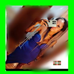 602553908: Chica busca chico en La Coruña