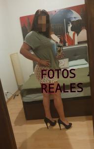 631440133: Chica busca chico en Barcelona