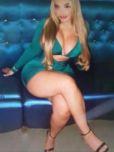 617525678: Chica busca chico en Asturias