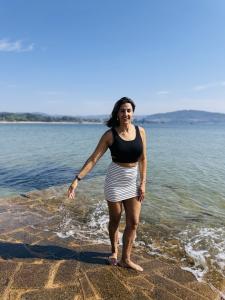 697696775: Chica busca chico en Orense