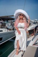 637828903: Chica busca chico en Barcelona