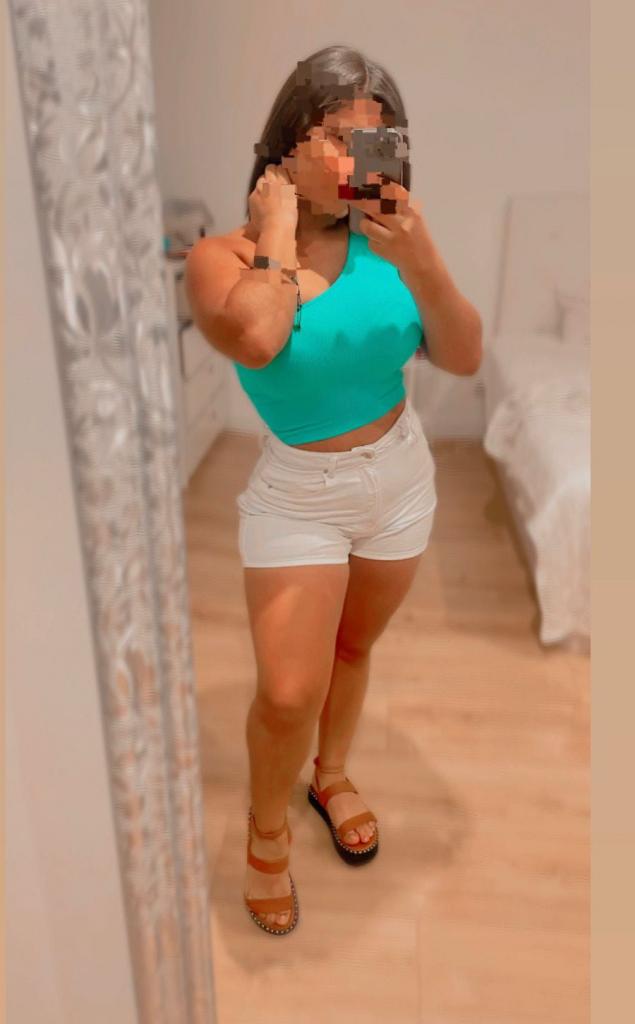 641849044: Chica busca chico en Madrid