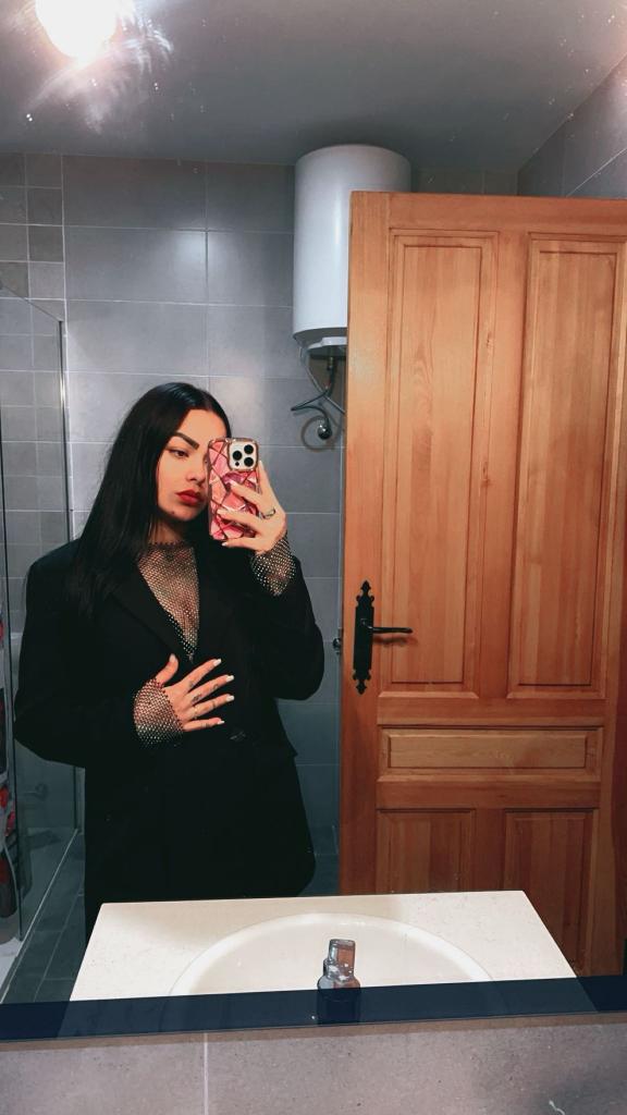 632325339: Chica busca chico en Valencia