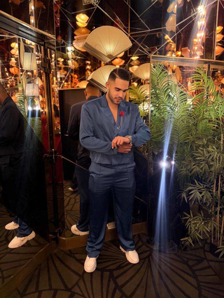 Chico busca chica en Cádiz: 