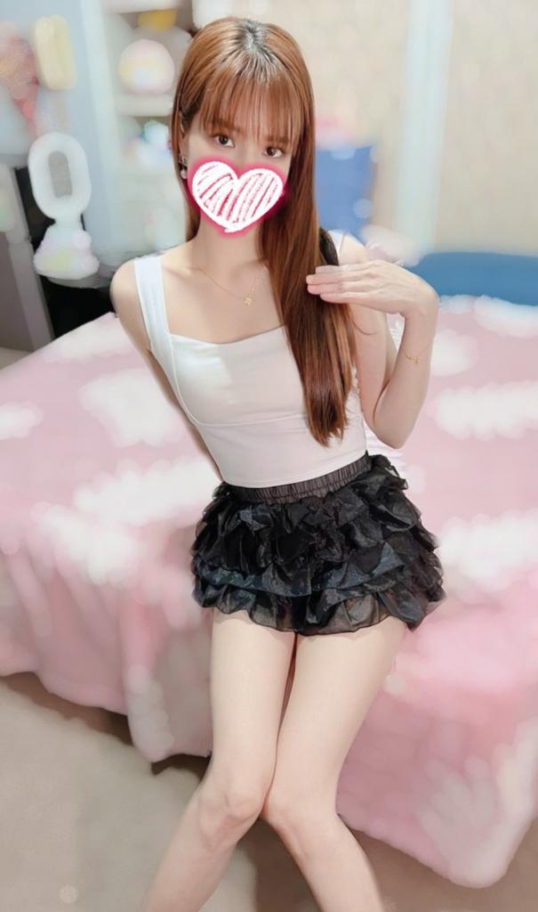 617298383: Chica busca chico en Madrid