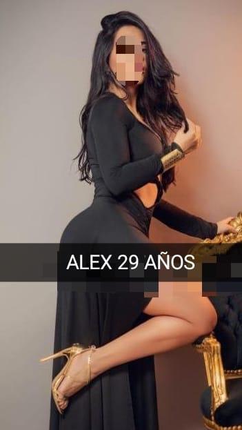 614741390: Chica busca chico en Cádiz