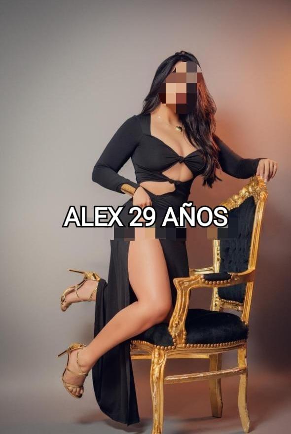 614741390: Chica busca chico en Cádiz