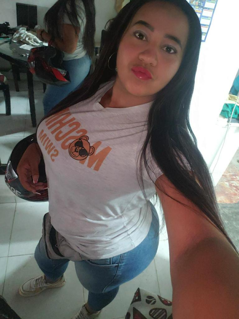742085598: Chica busca chico en Lugo