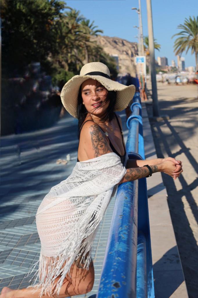 672172600: Chica busca chico en Alicante