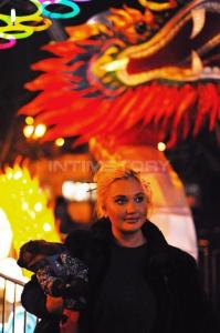 637828903: Chica busca chico en Barcelona