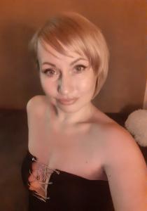 614073146: Chica busca chico en Granada