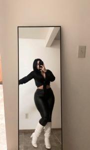 641910732: Chica busca chico en Guipúzcoa