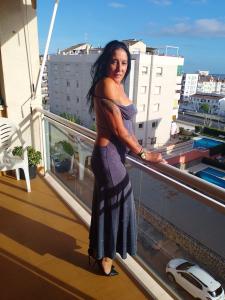 663922304: Chica busca chico en Tarragona