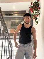 613839977: Chico busca chica en Zaragoza