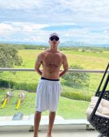 687328433: Chico busca chica en Madrid