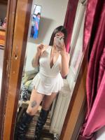 742092504: Chica busca chico en León