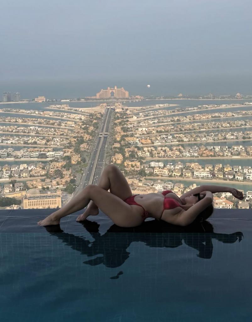 Chica busca chico en Granada: 