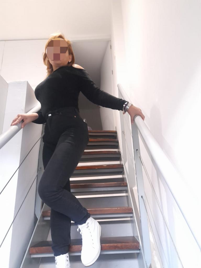 611240839: Chica busca chico en Madrid